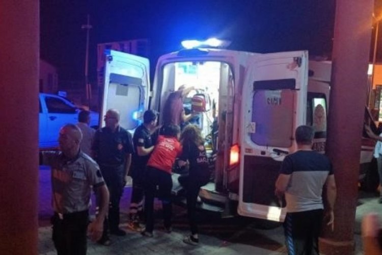 Hakkari'de otomobilin &ccedil;arptığı kadın yaşamını yitirdi