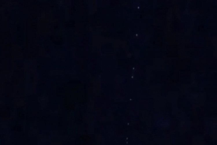 Starlink uyduları Van semalarında g&ouml;r&uuml;nd&uuml;