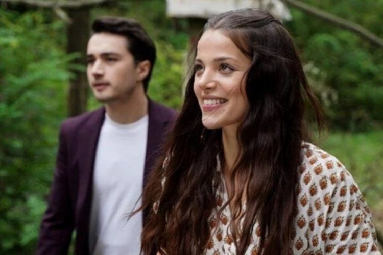 Leyla Tanlar'dan bikinili poz: Sevgilisi kıskandı