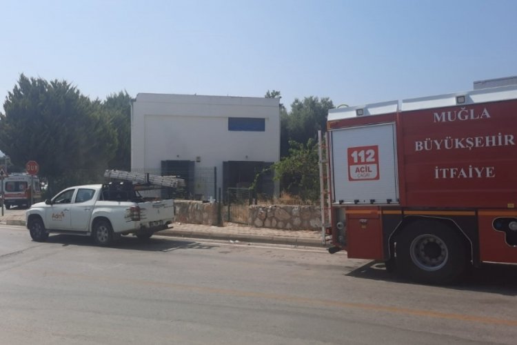 Muğla'da trafo yangını korkuttu, belediye binası boşaltıldı