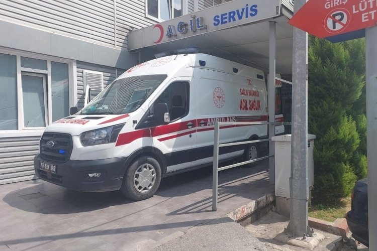 Zonguldak'ta inşaatta y&uuml;ksekten d&uuml;şen iş&ccedil;i yaralandı