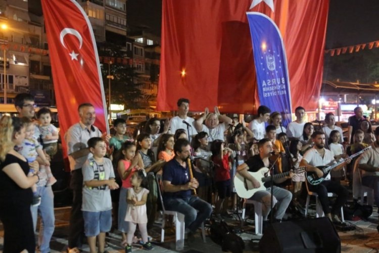 Bursa'da sahne, 'adam olacak' &ccedil;ocukların