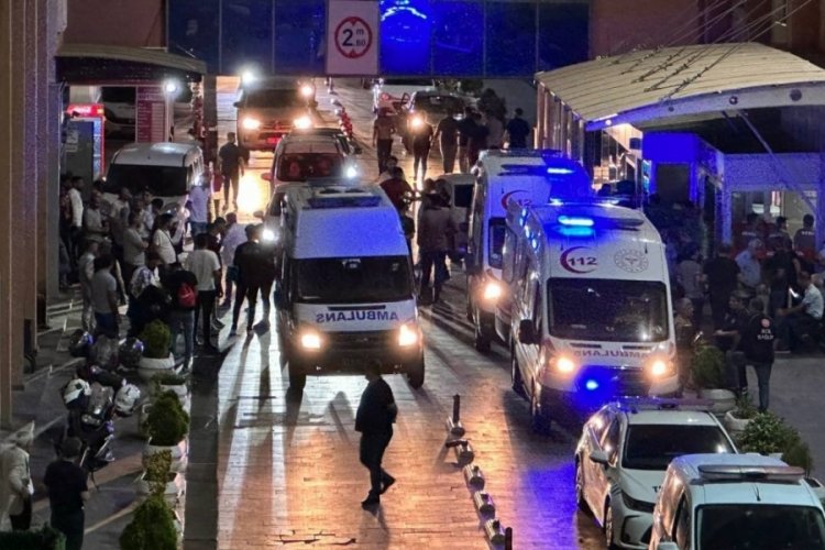 Batman'da 2 aile arasında korkun&ccedil; kavga: 41 yaralı