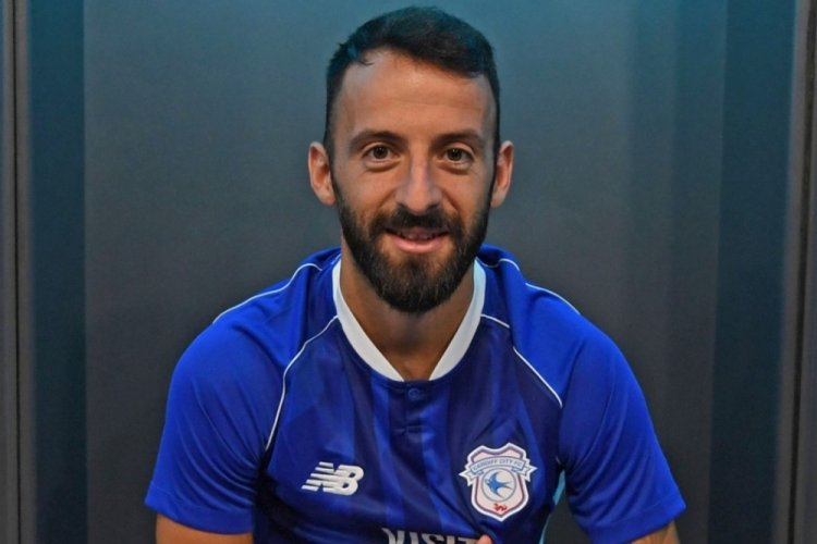 Trabzonspor'dan ayrılan Siopis, Cardiff City ile anlaştı