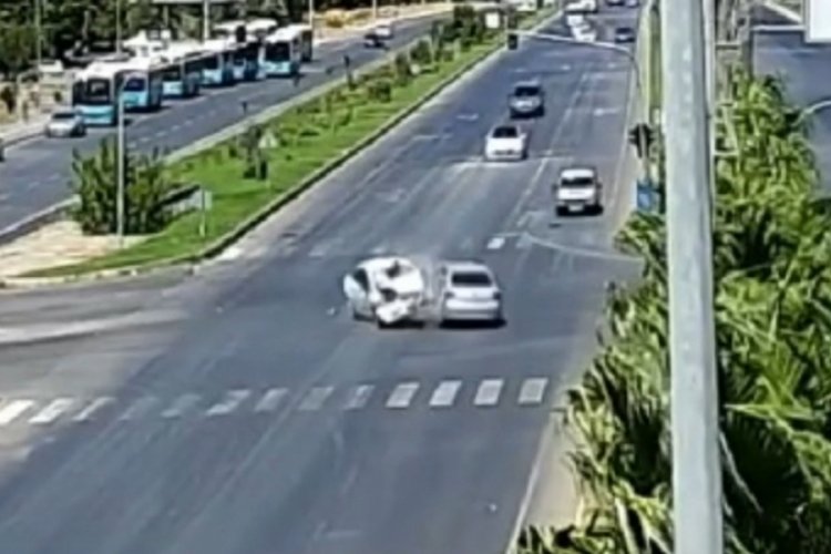 Kahramanmaraş'ta feci kaza: 1'i bebek 5 yaralı