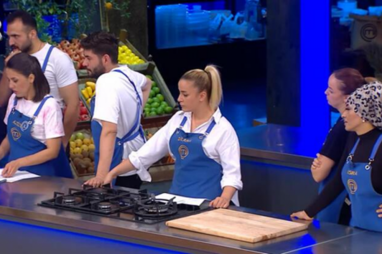 Masterchef'te gerilim, st&uuml;dyoyu terk etti!