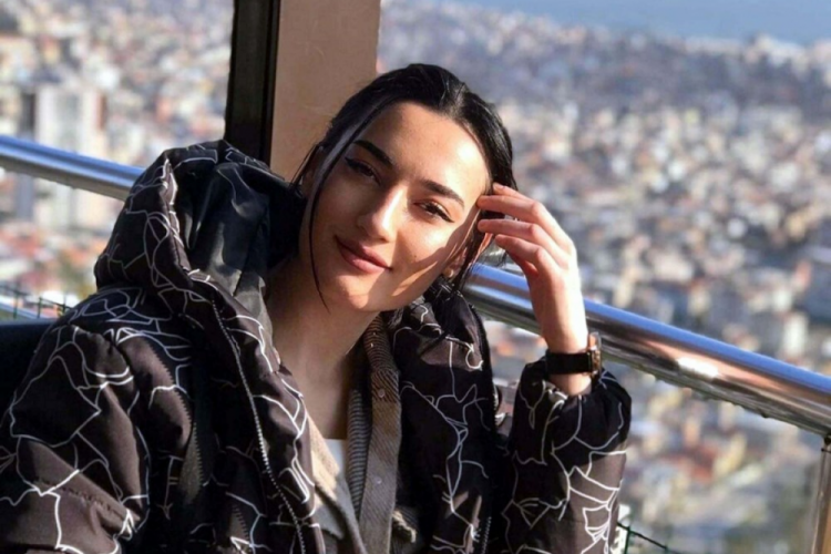 İş g&ouml;r&uuml;şmesine gitti eve d&ouml;nemedi: Sinem'in son s&ouml;z&uuml; 'baba' oldu