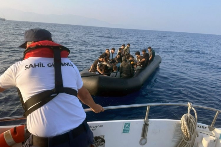 Muğla'da 23 d&uuml;zensiz g&ouml;&ccedil;men kurtarıldı