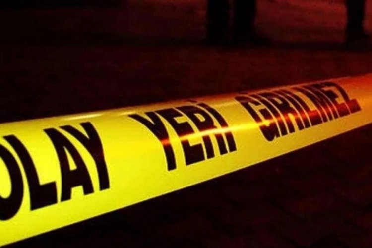 Ardahan'da bir adam tartıştığı babasının boğazını keserek &ouml;ld&uuml;rd&uuml;