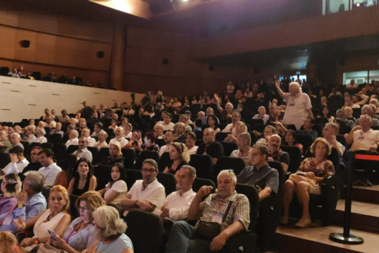 CHP Osmangazi kongresinde gergin anlar