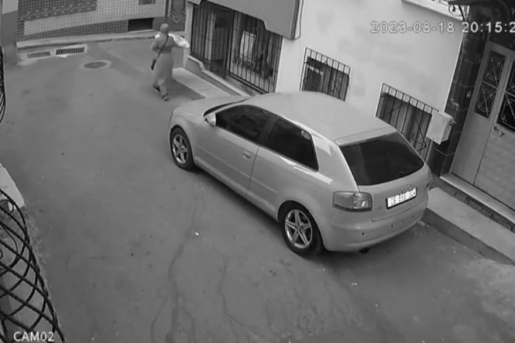 Bursa'da &ouml;zenle se&ccedil;ip beğenerek balkondaki kıyafetleri &ccedil;aldı!