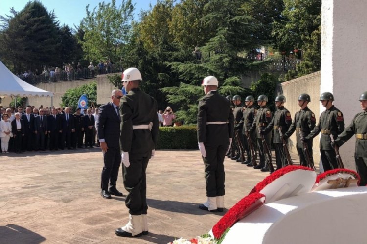 Celal Bayar vefatının 37'nci yılında Bursa'da anıldı