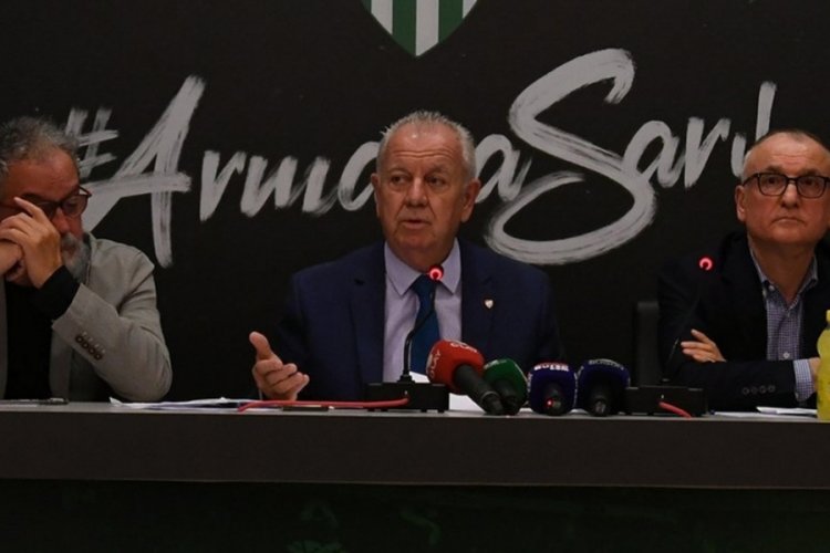 Bursaspor Divan Kurulu bug&uuml;n toplanıyor
