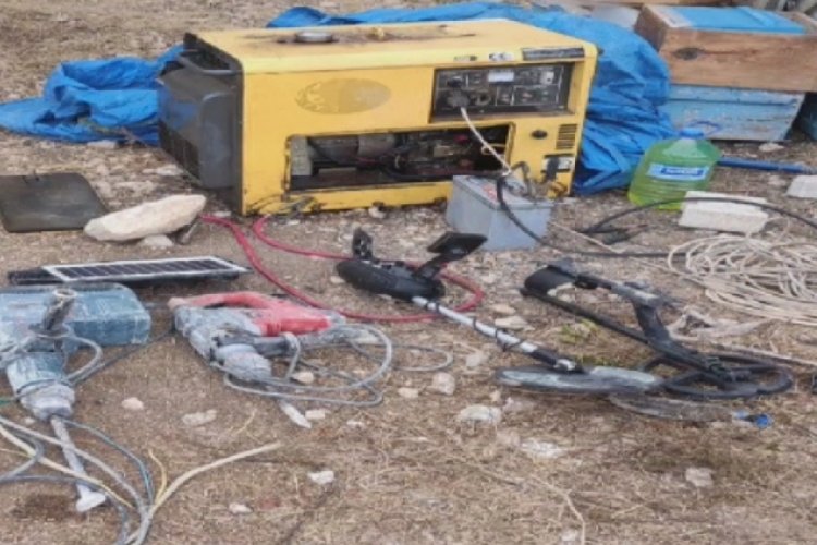 Hatay'da hazine avcılarına su&ccedil; &uuml;st&uuml;