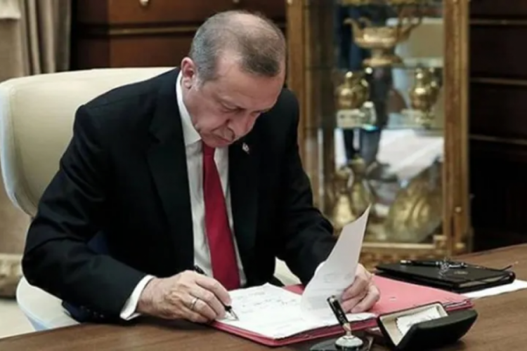 İ&ccedil;işleri Bakanlığı'nda tayin fırtınası! 491 ismin yeri değişti 255 kaymakam atandı