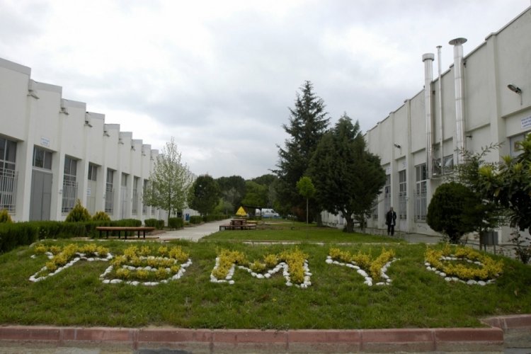 Bursa Uludağ Üniversitesi'nin "Meslek Yüksekokulları" Türkiye'nin zirvesinde