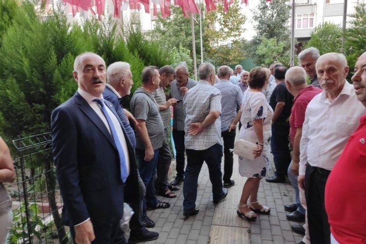 Ayyılmaz adaylığını duyurdu, &Ouml;zt&uuml;rk desteğini a&ccedil;ıkladı&nbsp;