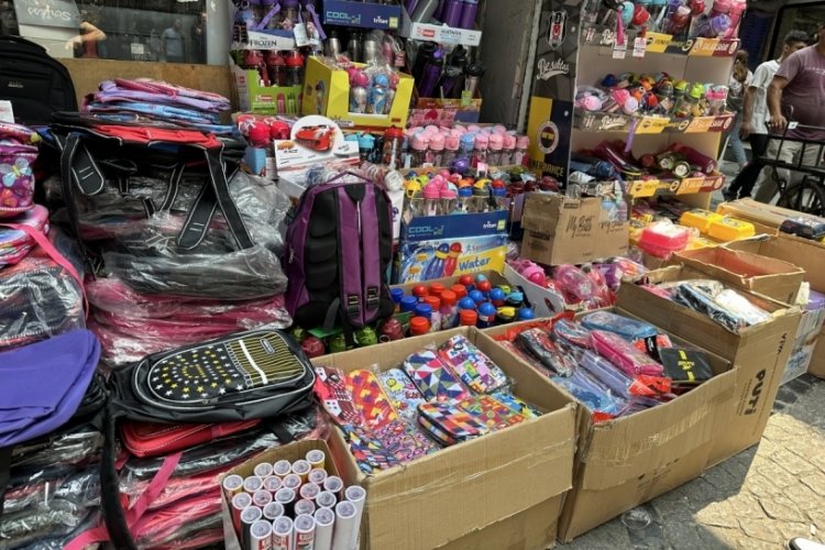 Kırtasiye alışverişlerinde fiyatlar arttı, veliler ikinci ele y&ouml;neldi