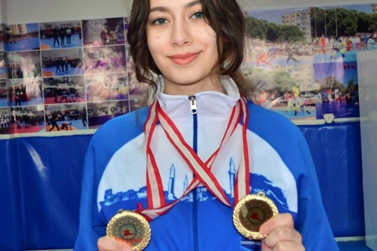 Yunusemre Belediyesporlu Afra Bet&uuml;l wushuda Balkan Şampiyonu