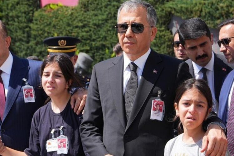 Bakan Yerlikaya: Yaptıklarınızın bedelini &ouml;deyeceksiniz!