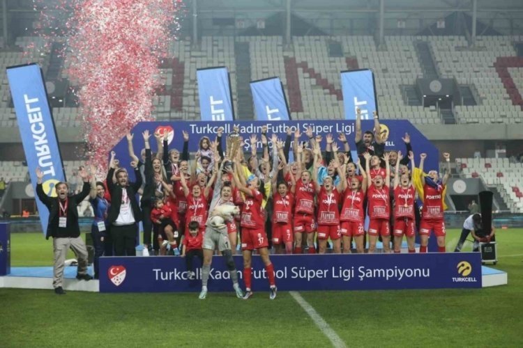 Turkcell Kadın Futbol S&uuml;per Ligi başlıyor