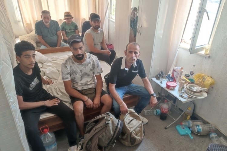 Muğla'da kapalı otelden 16 d&uuml;zensiz g&ouml;&ccedil;men &ccedil;ıktı
