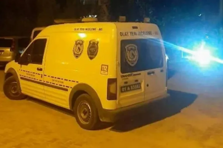 Kiracılarını yaralayıp, k&ouml;peklerini &ouml;ld&uuml;rd&uuml;