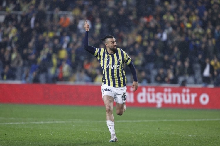 Serdar Dursun, Fenerbah&ccedil;e'ye veda etti