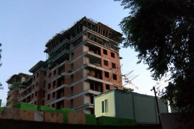 İstanbul'da 17 yaşındaki gen&ccedil; ilk iş g&uuml;n&uuml;nde hayatını kaybetti!