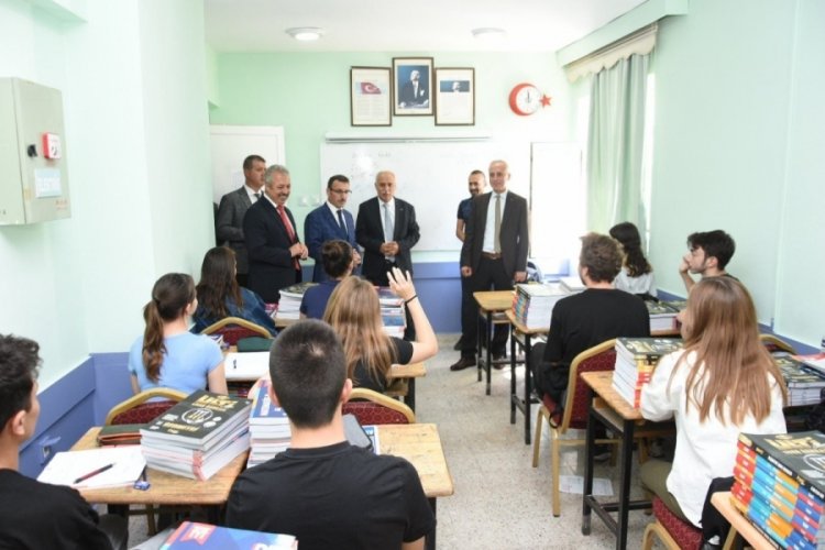 Bursa Yenişehir Belediye Başkanı Aydın: Ebeveynlerin duası yeter