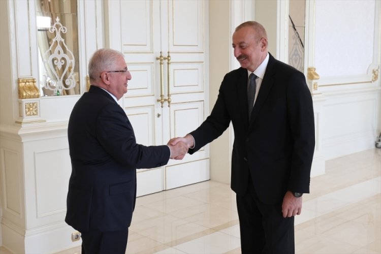 Bakan G&uuml;ler Azerbaycan Cumhurbaşkanı Aliyev ile g&ouml;r&uuml;şt&uuml;