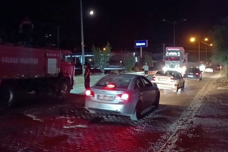 Adıyaman'da aydınlatma direğinde yangın &ccedil;ıktı!