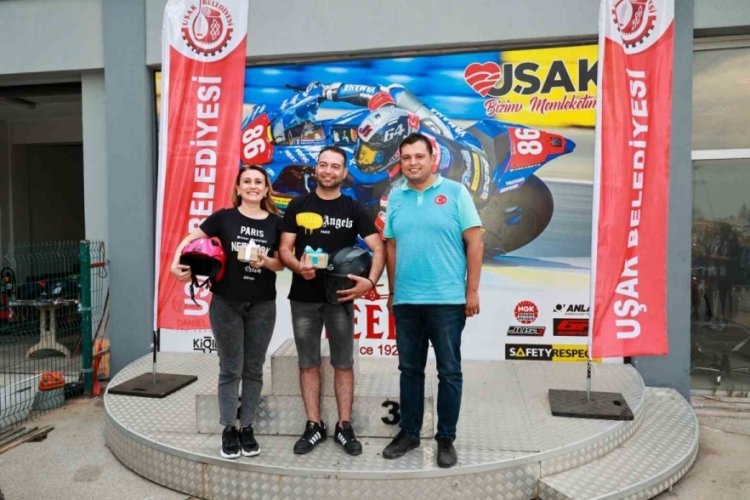 Aileler Kartingde yarışıyor