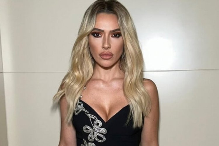 Hadise'den bornozlu paylaşım