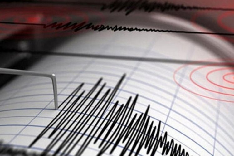 Endonezya'da 7,1 b&uuml;y&uuml;kl&uuml;ğ&uuml;nde deprem!