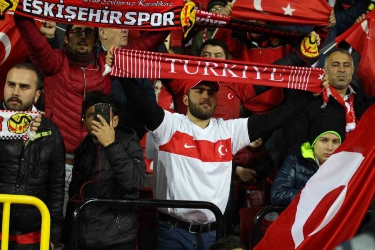 T&uuml;rkiye - Ermenistan ma&ccedil;ının biletleri kısa s&uuml;rede t&uuml;kendi