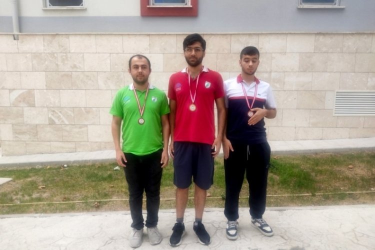 Nil&uuml;fer Belediyesi GESK, Satran&ccedil; Şampiyonası'nı başarıyla tamamladı
