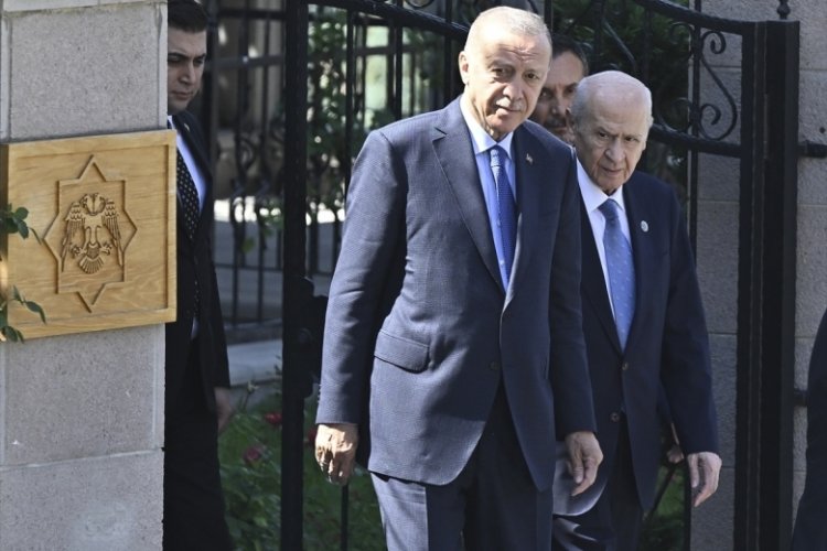 Erdoğan ile Bah&ccedil;eli bir araya geldi