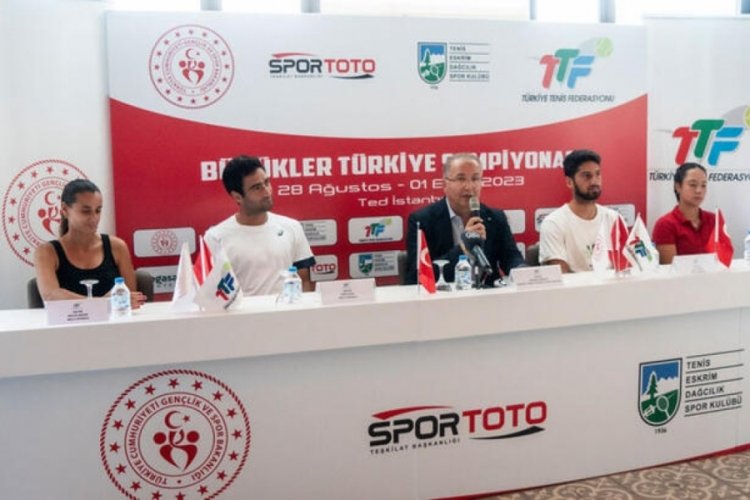 Cengiz Durmuş: T&uuml;rkiye'nin her b&ouml;lgesinde bir&ccedil;ok turnuvamız devam ediyor