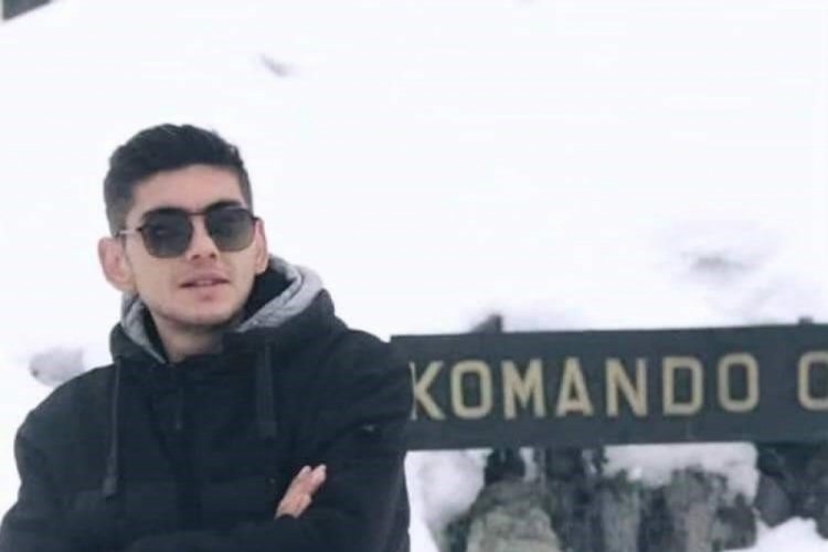 Pen&ccedil;e Kilit b&ouml;lgesinde askeri ara&ccedil; devrildi! Bir askerimiz şehit oldu