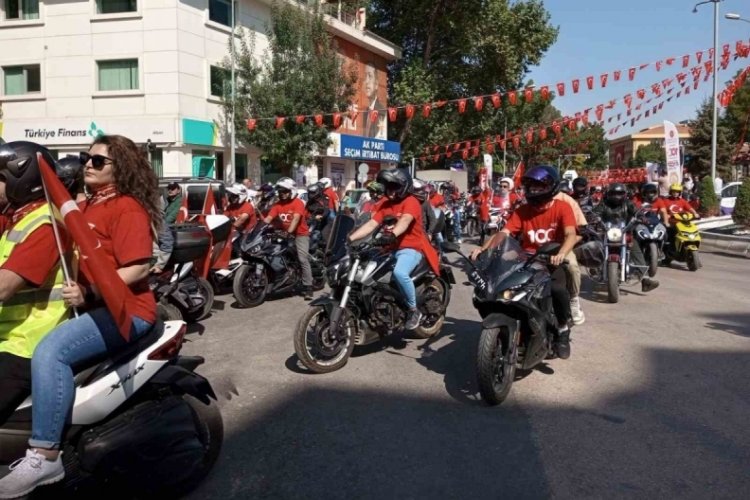 Afyonkarahisar'da 100. Yıl Motosiklet S&uuml;r&uuml;ş&uuml; başladı