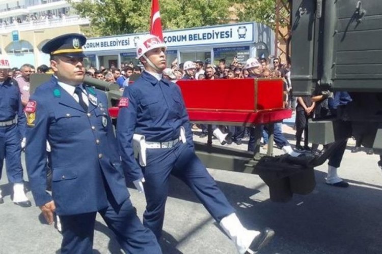 Şehit Astsubay &Ccedil;algay &Ccedil;orum'da son yolculuğuna uğurlandı