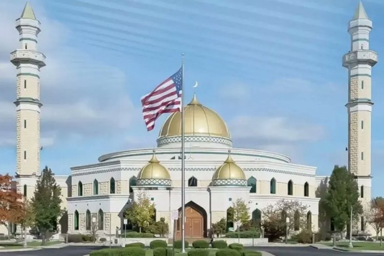 New York'ta Cuma g&uuml;nleri ezan okunacak