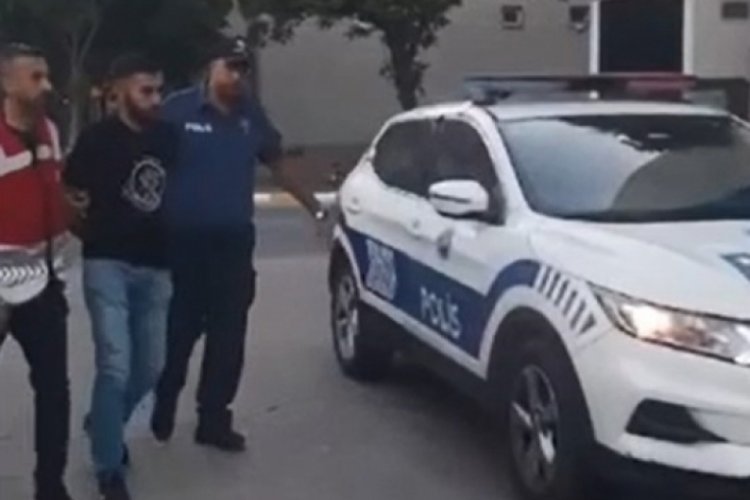 İstanbul'da İETT otob&uuml;s&uuml; şof&ouml;r&uuml;ne biber gazı sıkan s&uuml;r&uuml;c&uuml; yakalandı