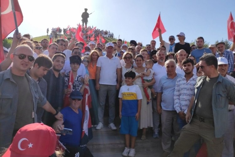 Memleket Partisi Genel Başkanı Muharrem İnce'den Dumlupınar Şehitliği'ne ziyaret
