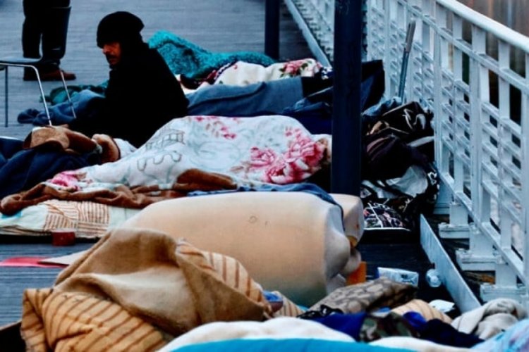 Bel&ccedil;ika'nın bekar sığınmacılar hakkında  karar!
