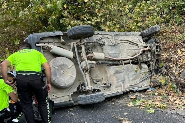 Bursa'da otomobil devrildi! 5 yaralı