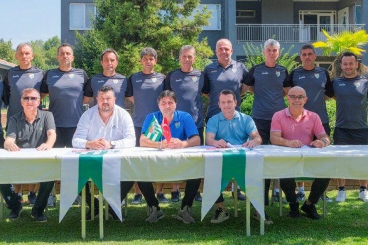 Vakıfk&ouml;y'de imzalar atıldı