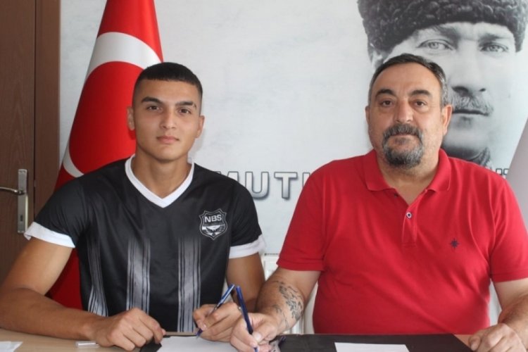 Nazilli Belediyespor Efe Ko&ccedil;ak'ı renklerine bağladı