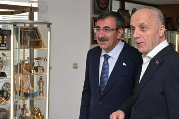 Cevdet Yılmaz'dan T&uuml;rk-İş'e ziyaret